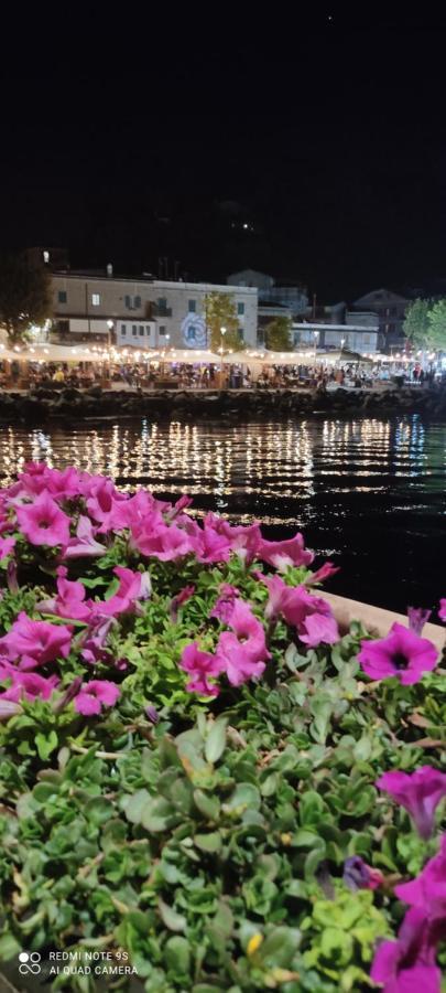 Iride Sul Lago 1 Via Principessa Jolanda 10-Piazza Del Molo Anguillara Sabazia Exterior foto