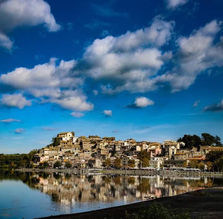 Ferienwohnung Iride Sul Lago 1 Via Principessa Jolanda 10-Piazza Del Molo Anguillara Sabazia Exterior foto