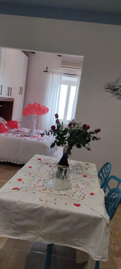 Iride Sul Lago 1 Via Principessa Jolanda 10-Piazza Del Molo Anguillara Sabazia Exterior foto
